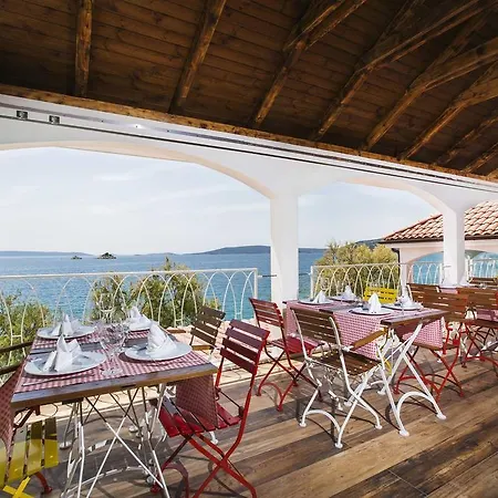 Amadria Park Trogir - * Seget Vranjica