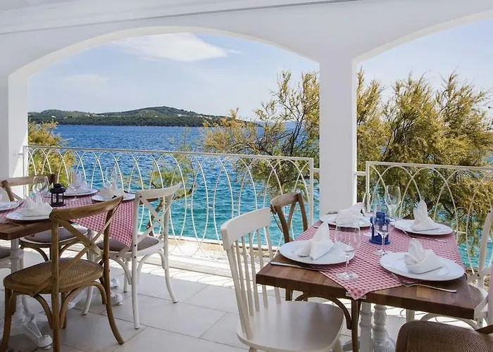 Amadria Park Trogir - شقة سيغيت فغانييتْسا